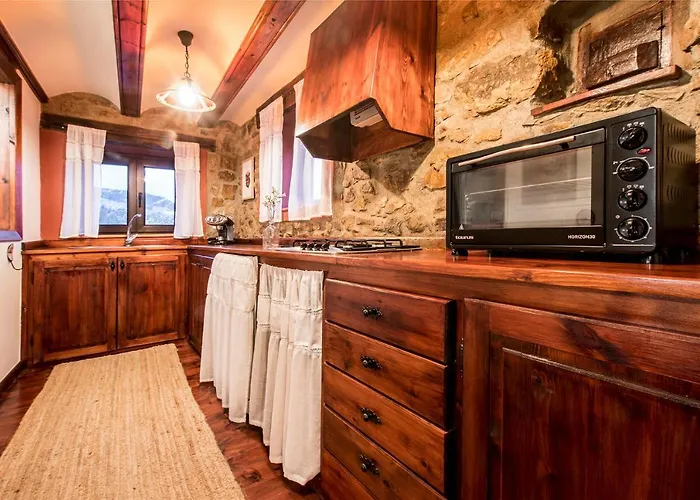 Palacio Сasa de vacaciones Linares de Mora