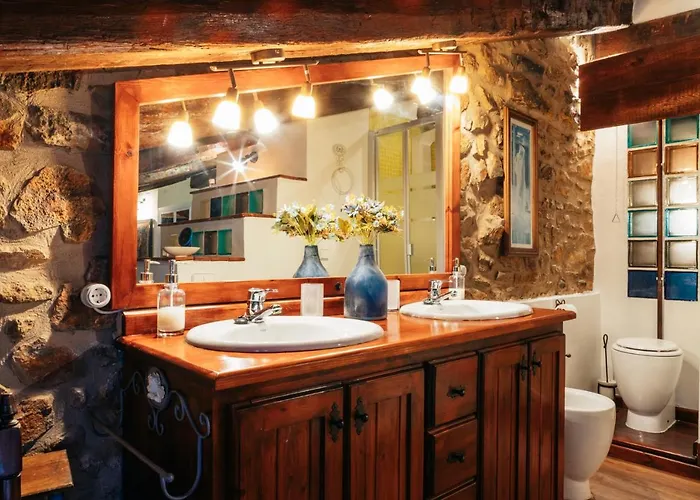 Palacio Linares de Mora