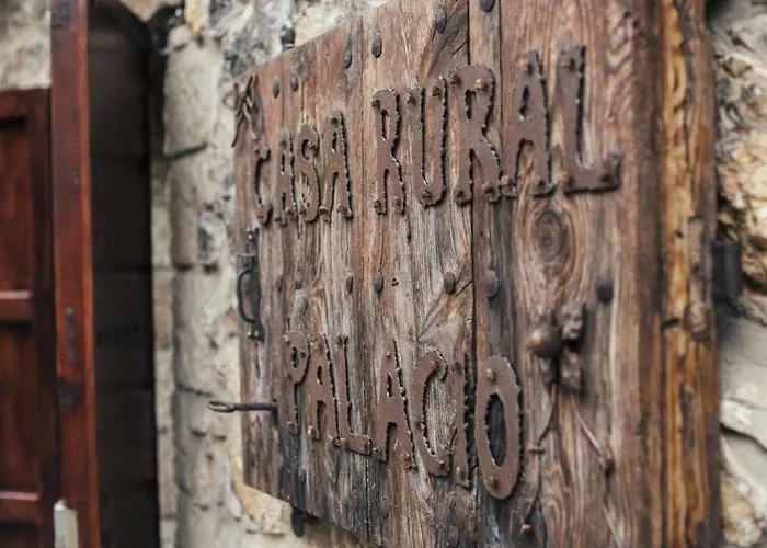 Palacio * Linares de Mora